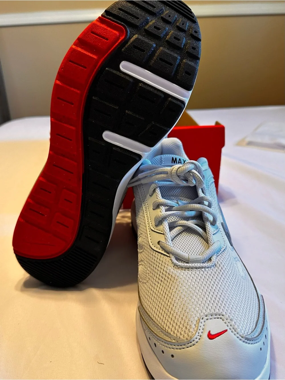 Nike Air Max AP Light Gray and Red Air Max Running Sneakers Size 9.5 Box No Lid